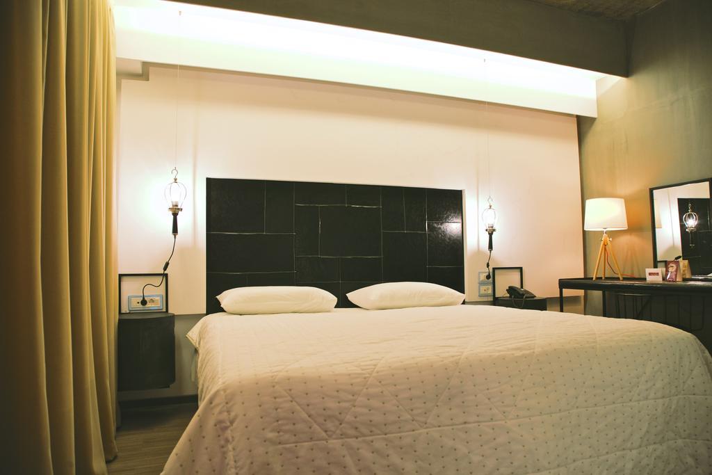 Adonis City Hotel Patras Pokoj fotografie