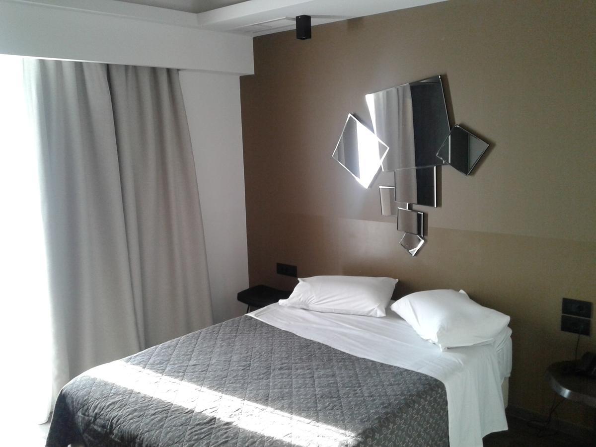 Adonis City Hotel Patras Exteriér fotografie